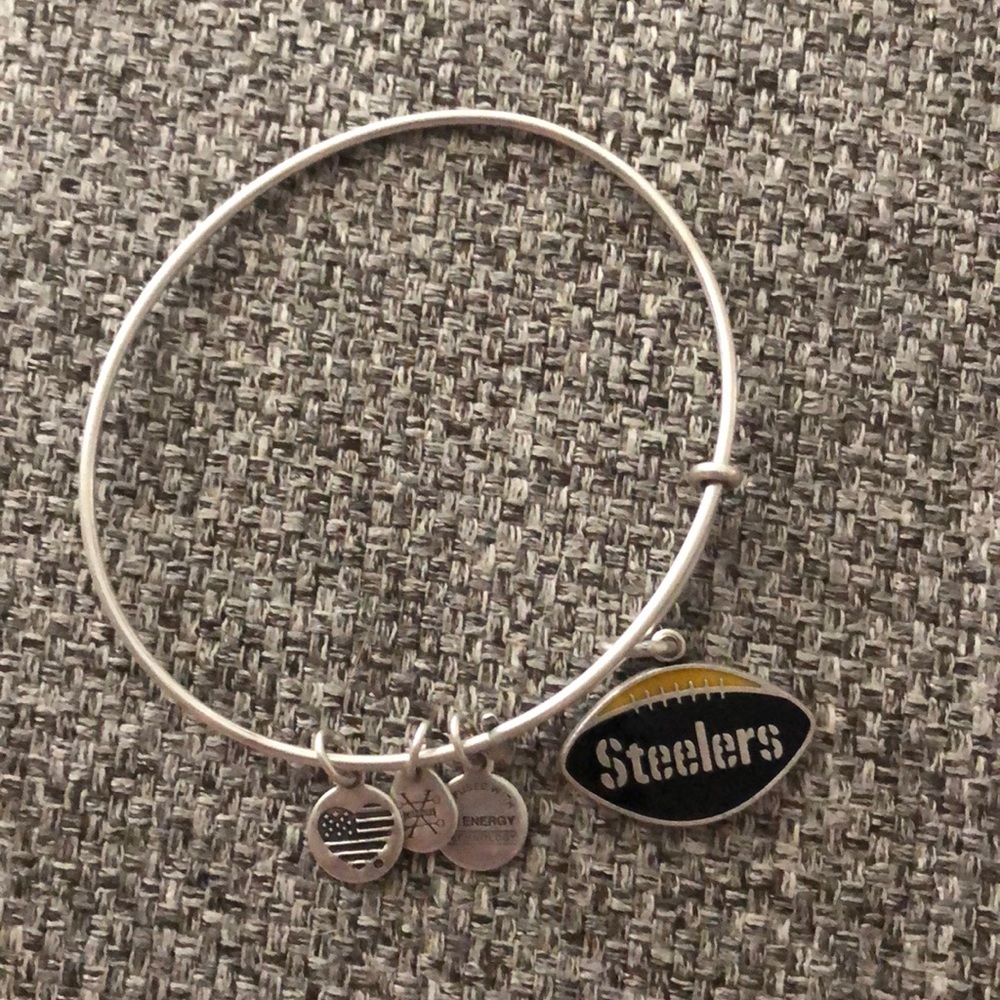 Excellent Used Condition Alex and Ani Steelers